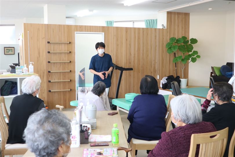 高齢者向けの健康講座