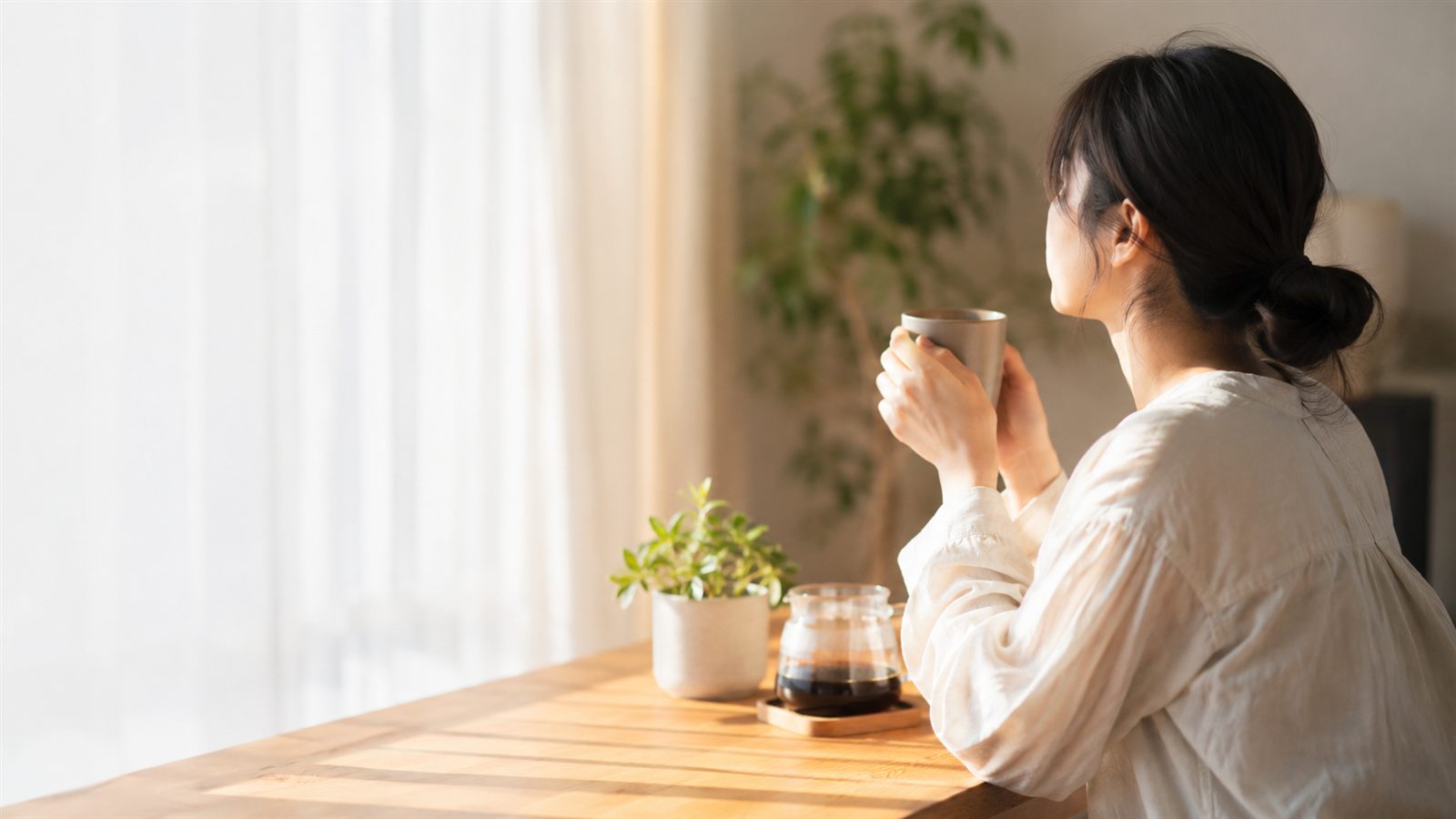 朝の光のなかで、ゆっくりと過ごす時間